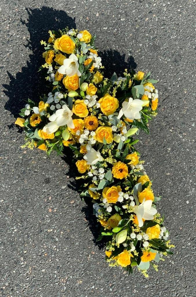 Loose Yellow & White Cross