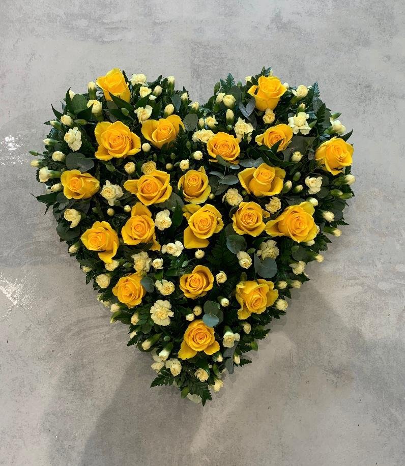 All Yellow Heart Loose Pad